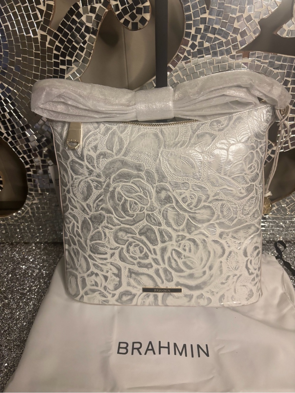 🎀Brahmin Katie White Assorted Leather Crossbody
